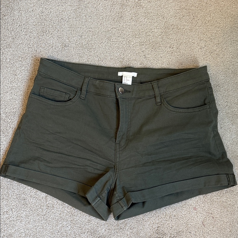H&M Dark Olive Women's Cargo Shorts